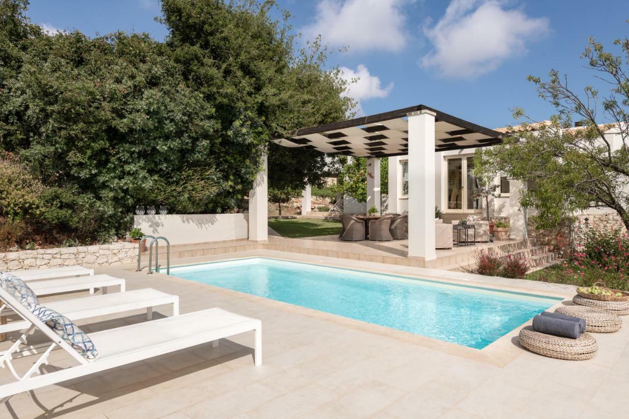 Levantes Luxury Home - Nature Inspired, Pool & Bbq, By Thinkvilla Prinés Buitenkant foto